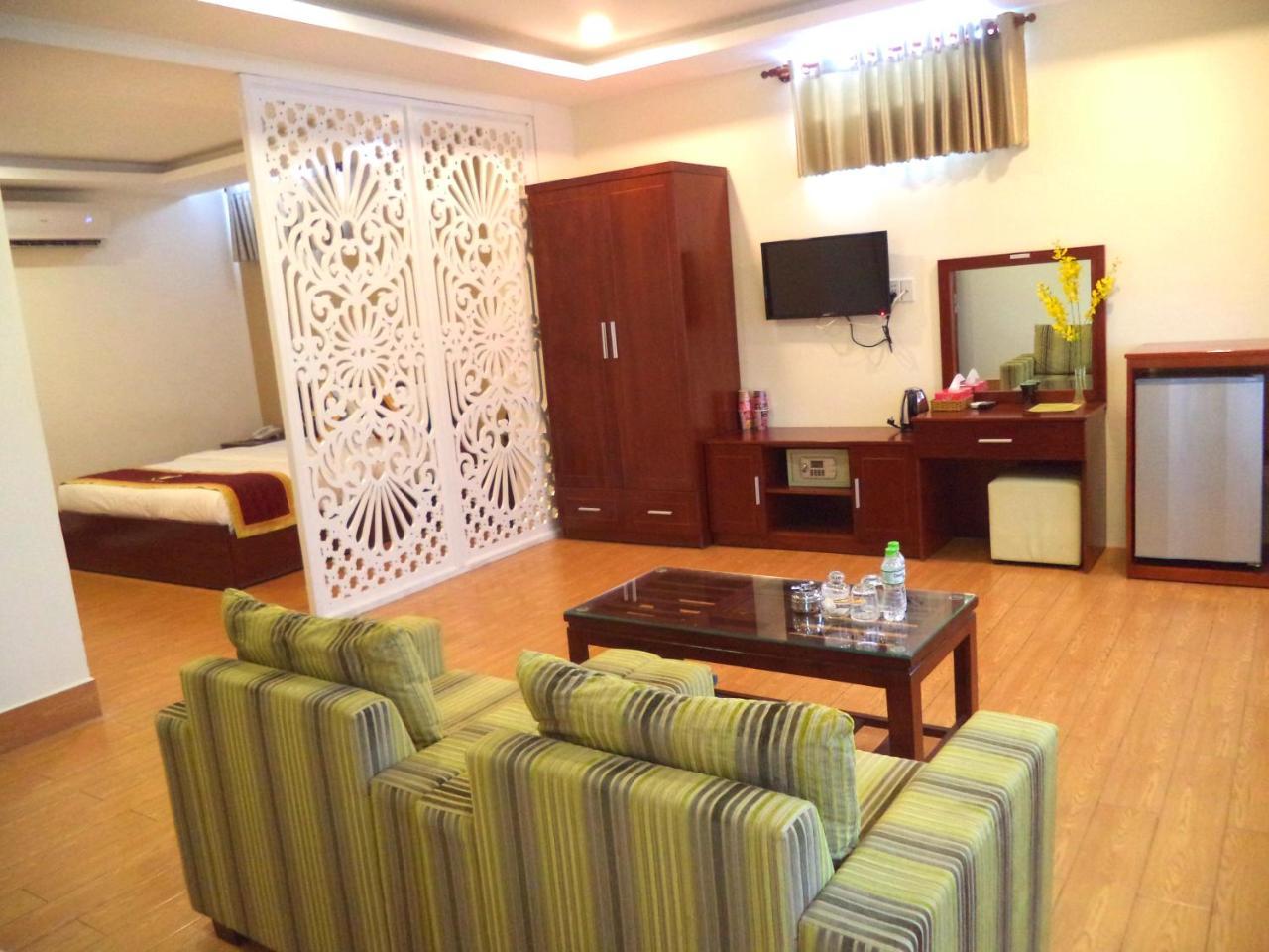 Golf Star Hotel Hô Chi Minh-Ville Extérieur photo