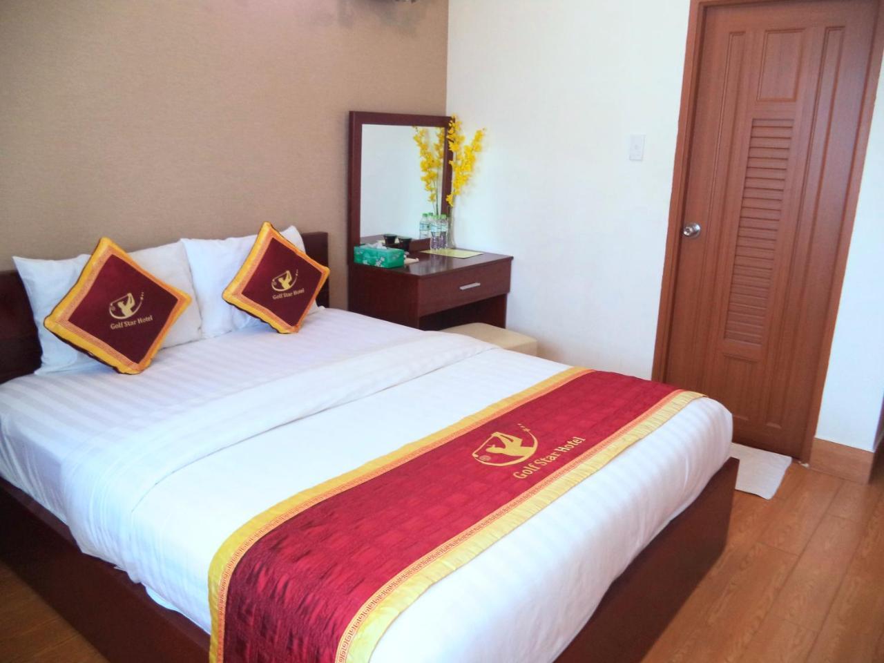 Golf Star Hotel Hô Chi Minh-Ville Extérieur photo
